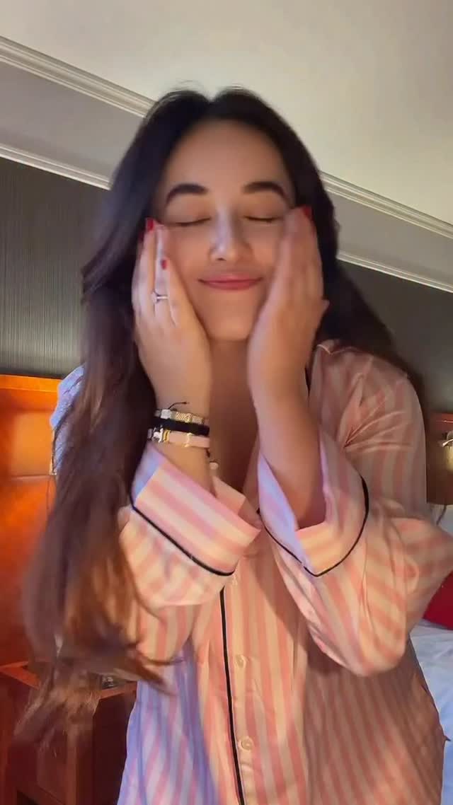 we can't be friends (wait for your love) (Ariana Grande)