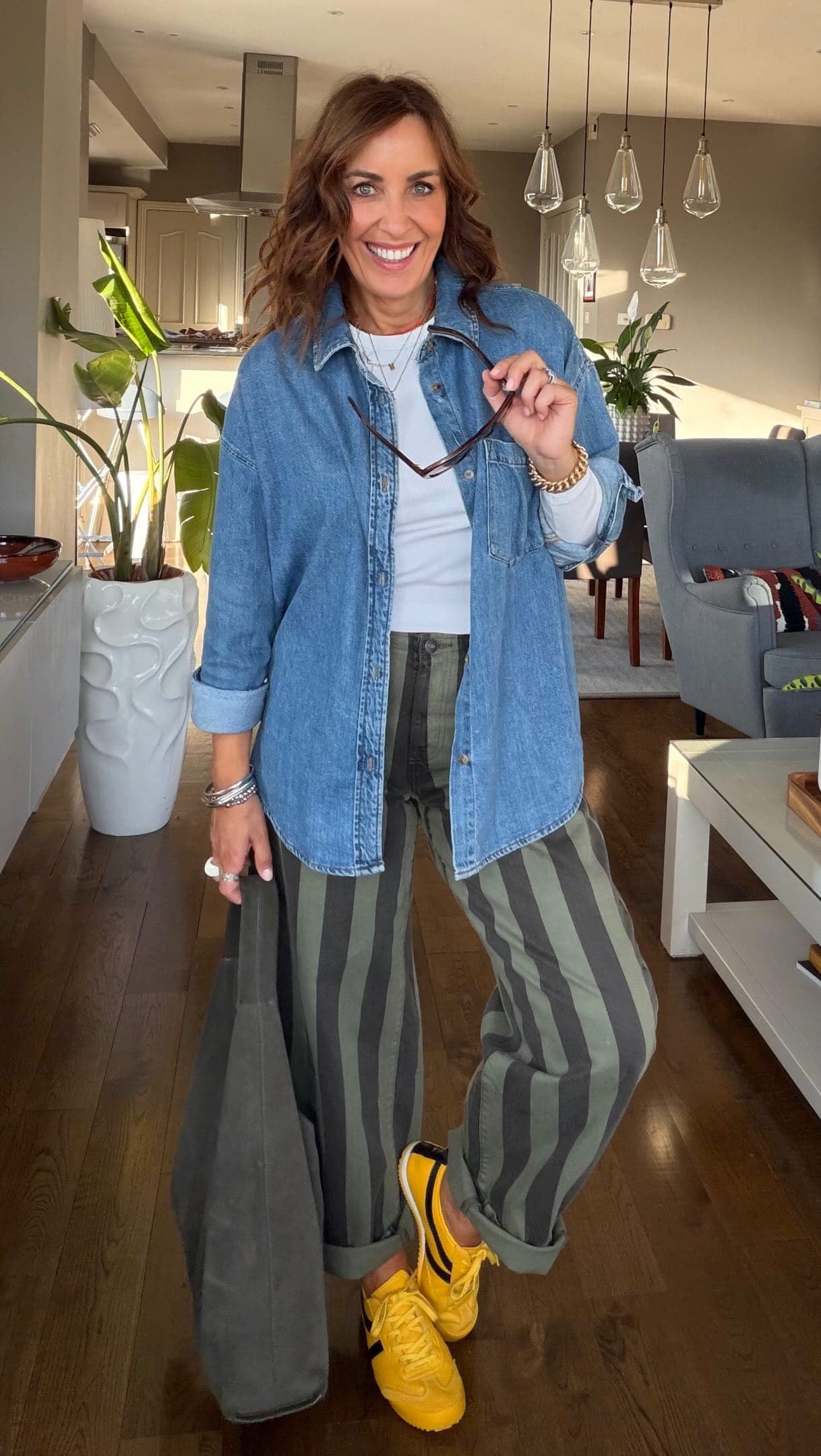 What I’m wearing at 54✨
Real life outfit Inspo💛
I got New Jeans (everything thing else is old) and couldn’t wait to wea