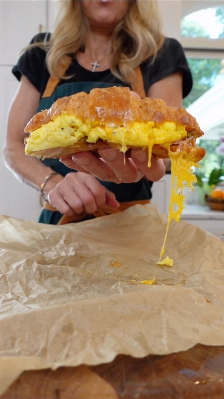 Back to School; College Edition.
Ep. 1. Meal prep, breakfast sandwiches.
.
.
#mealprep #breakfastsandwich #backtoschoo