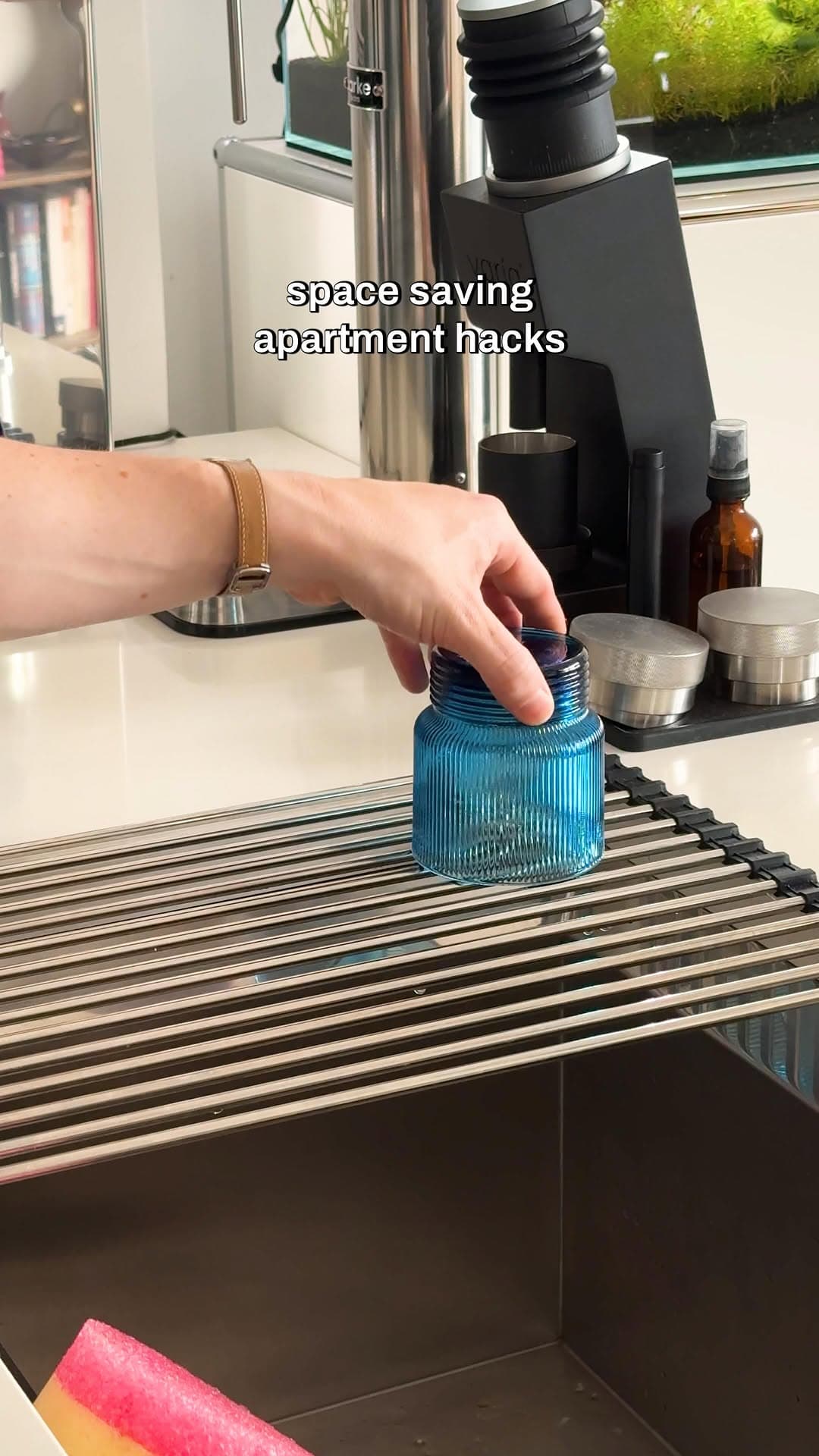 Some space-saving hacks that we actually use.
A compilation of our favorite ways we transformed our NYC apartment with