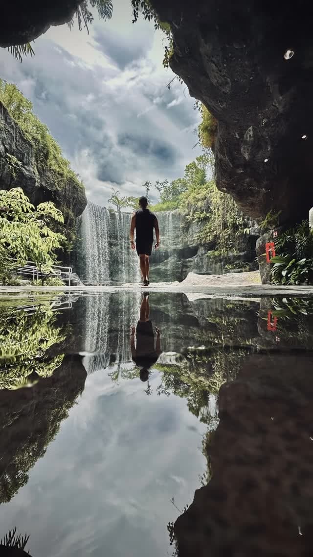 Mobile editing tutorial for IG worthy pictures! Use these settings for photos taken in direct afternoon light for a mood