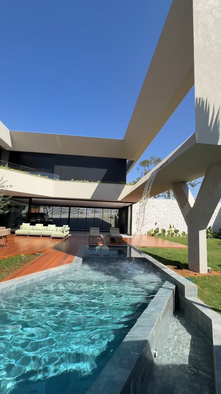 #luxurymansion
