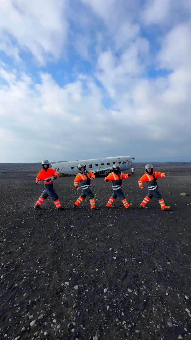 I would walk 500 miles with my homies any day of the week!
#iceland #travel