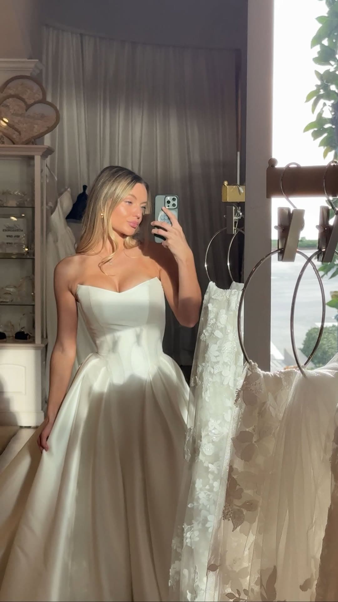 @jessicastocker_