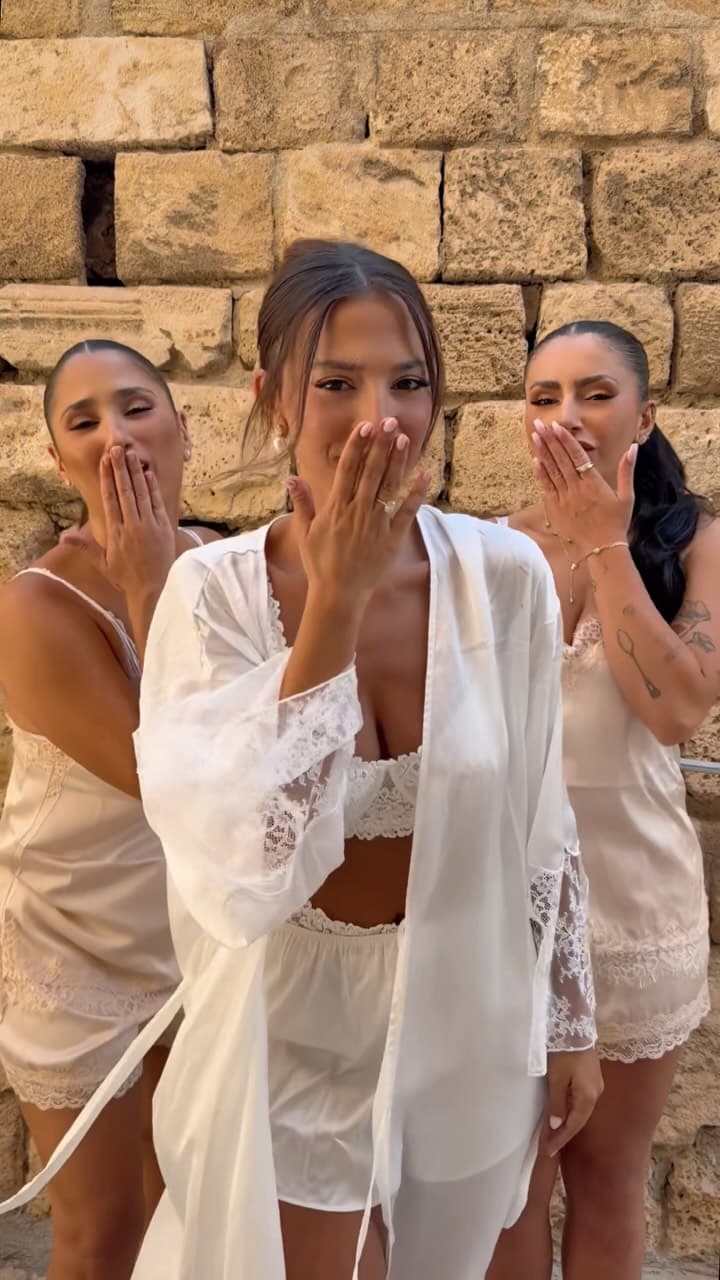 I’m getting married🤯
#bride #bridal #wedding #