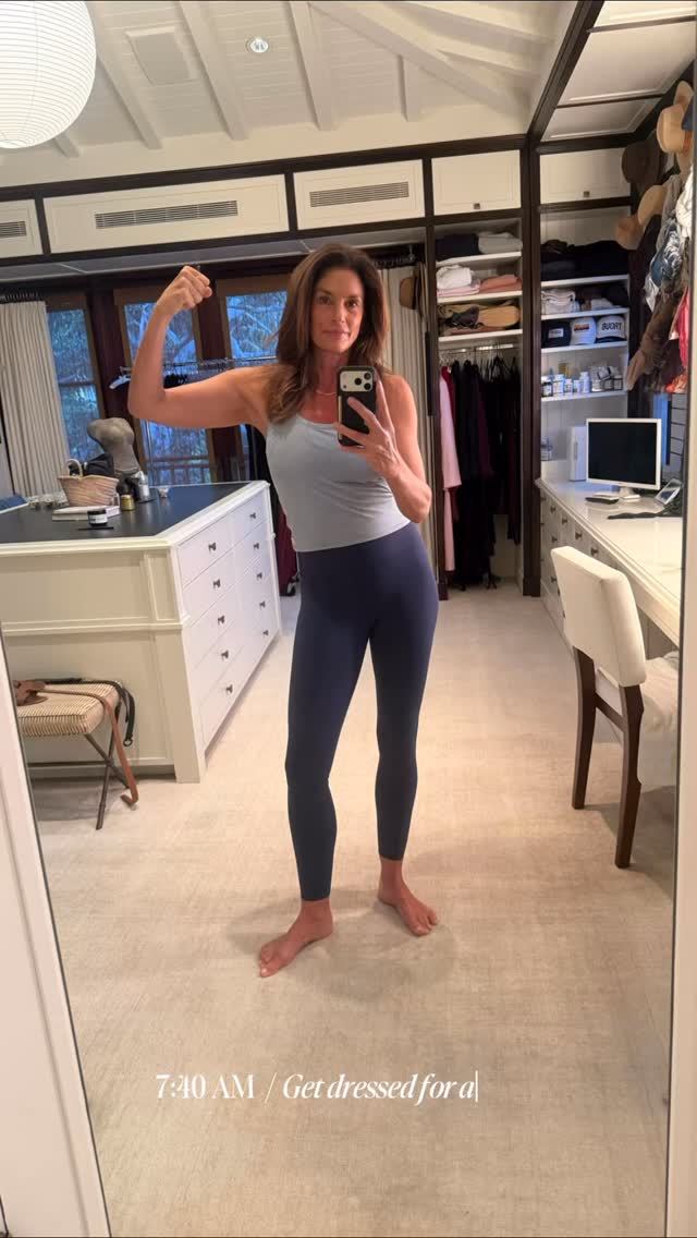 I AM WOMAN (Emmy Meli)