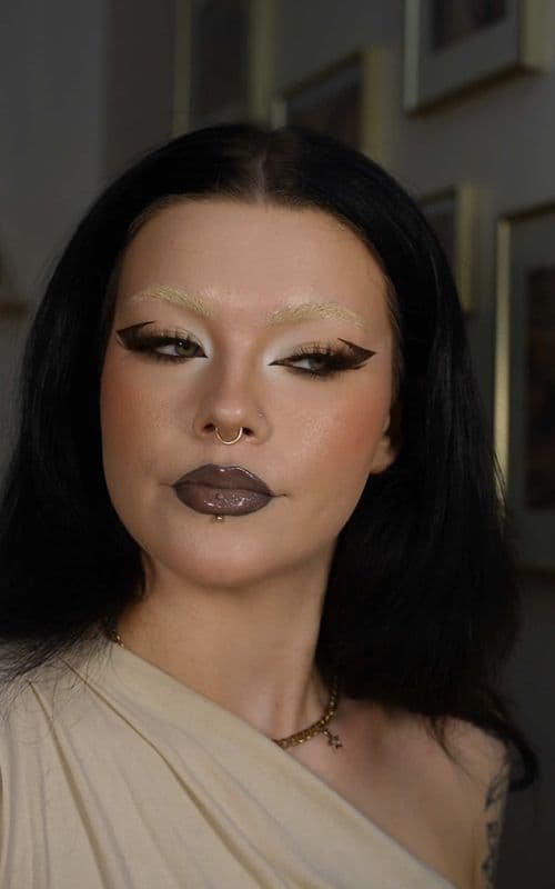 #makeupartist