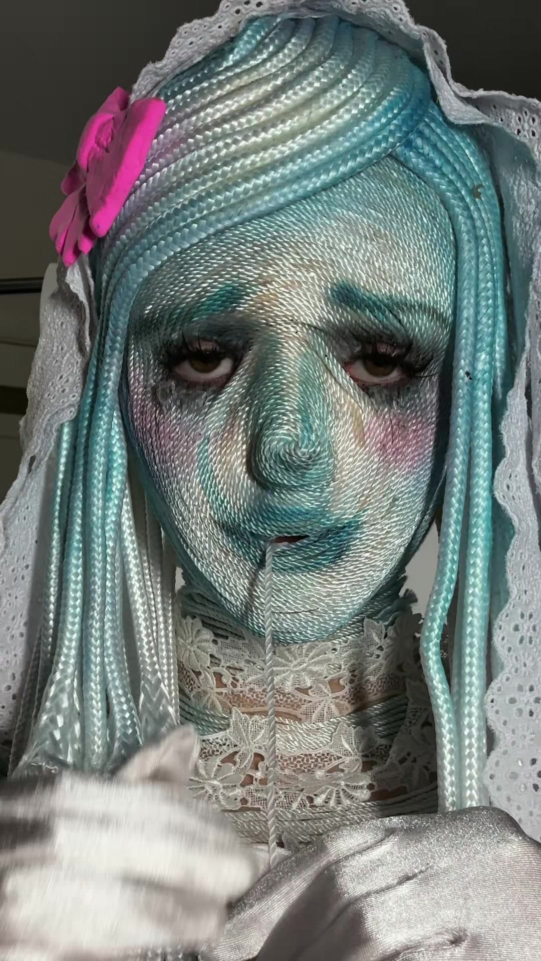 @empty_gril