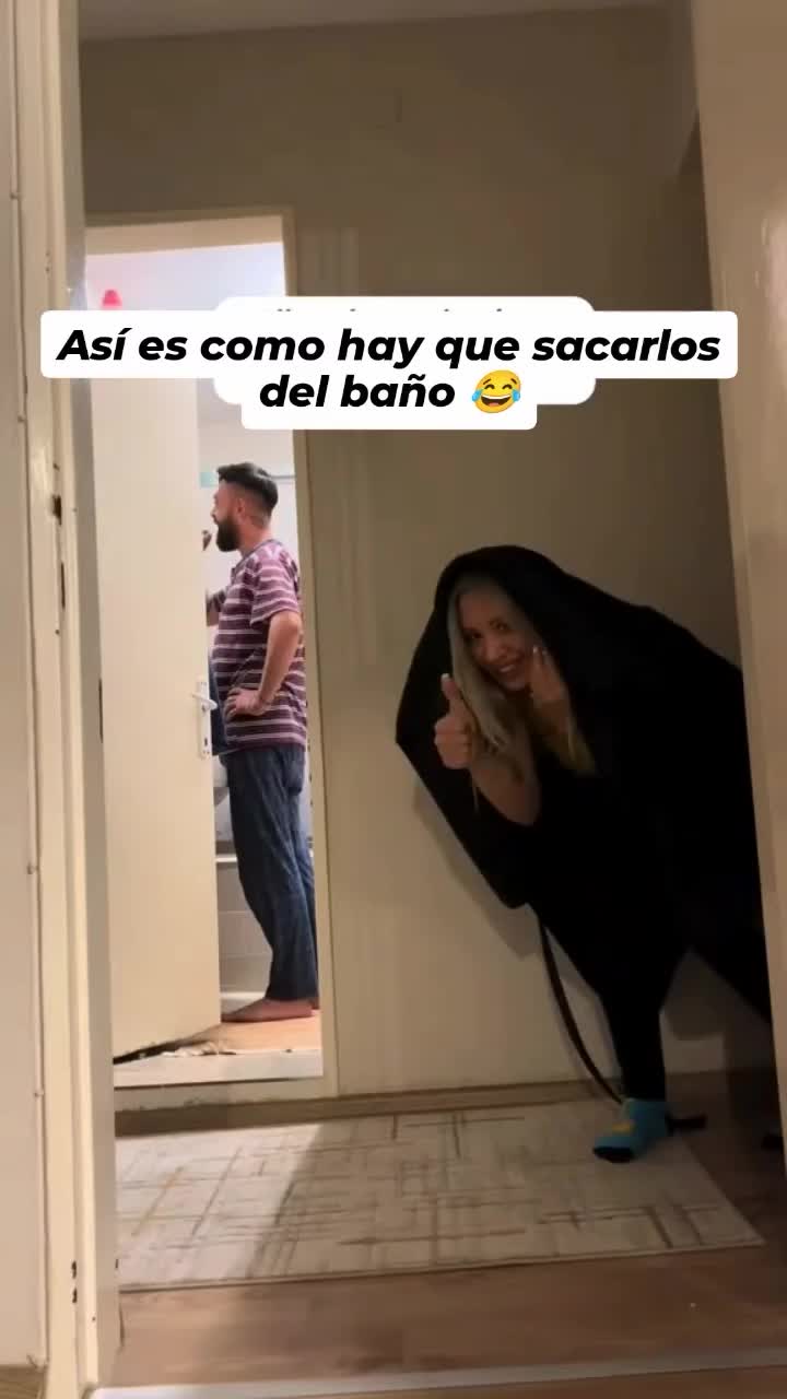 Mi Mujer Me Gobierna - En Vivo (La Banda Gorda)