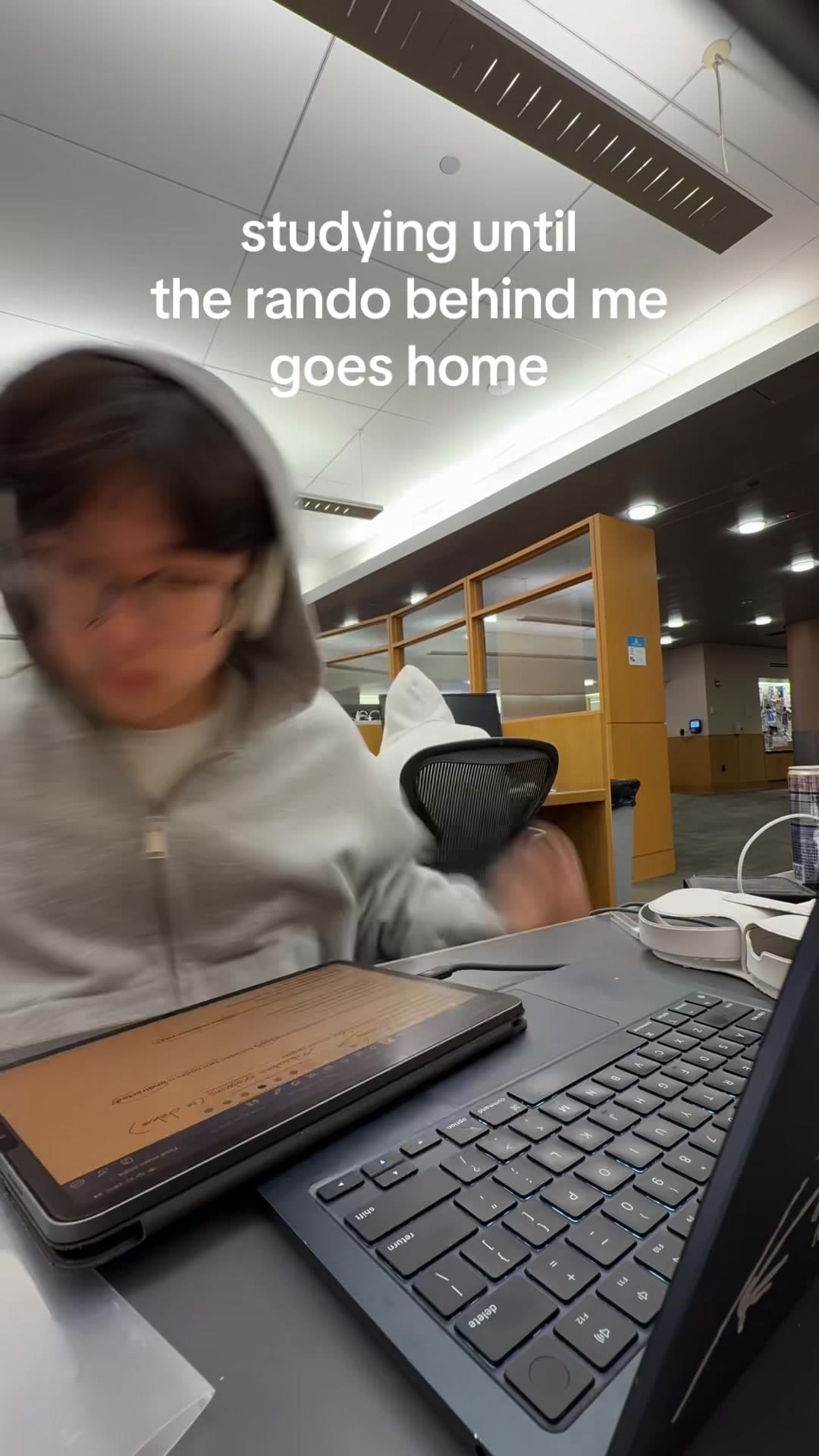 bye bye stranger 👋 #fyp #finals #studytok #library #timelapse