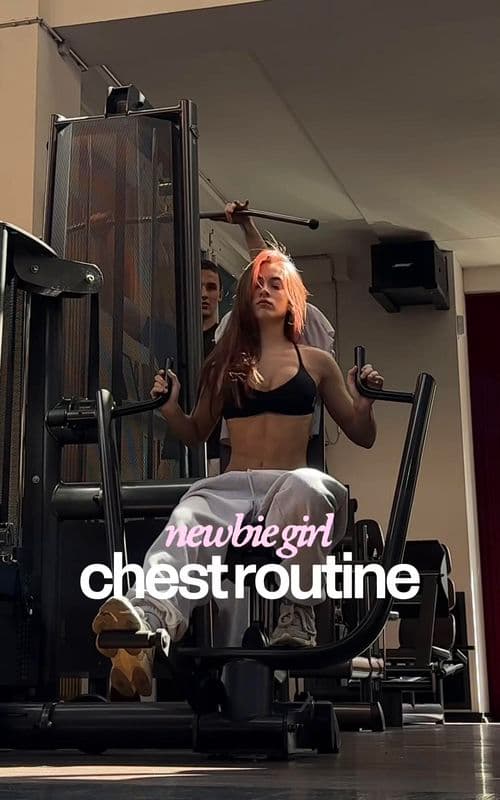 beginner CHEST ROUTINE yes im saying you can grow themππ ur welcome #gymgirl #GymTok #workoutroutine #workout #gymgirl