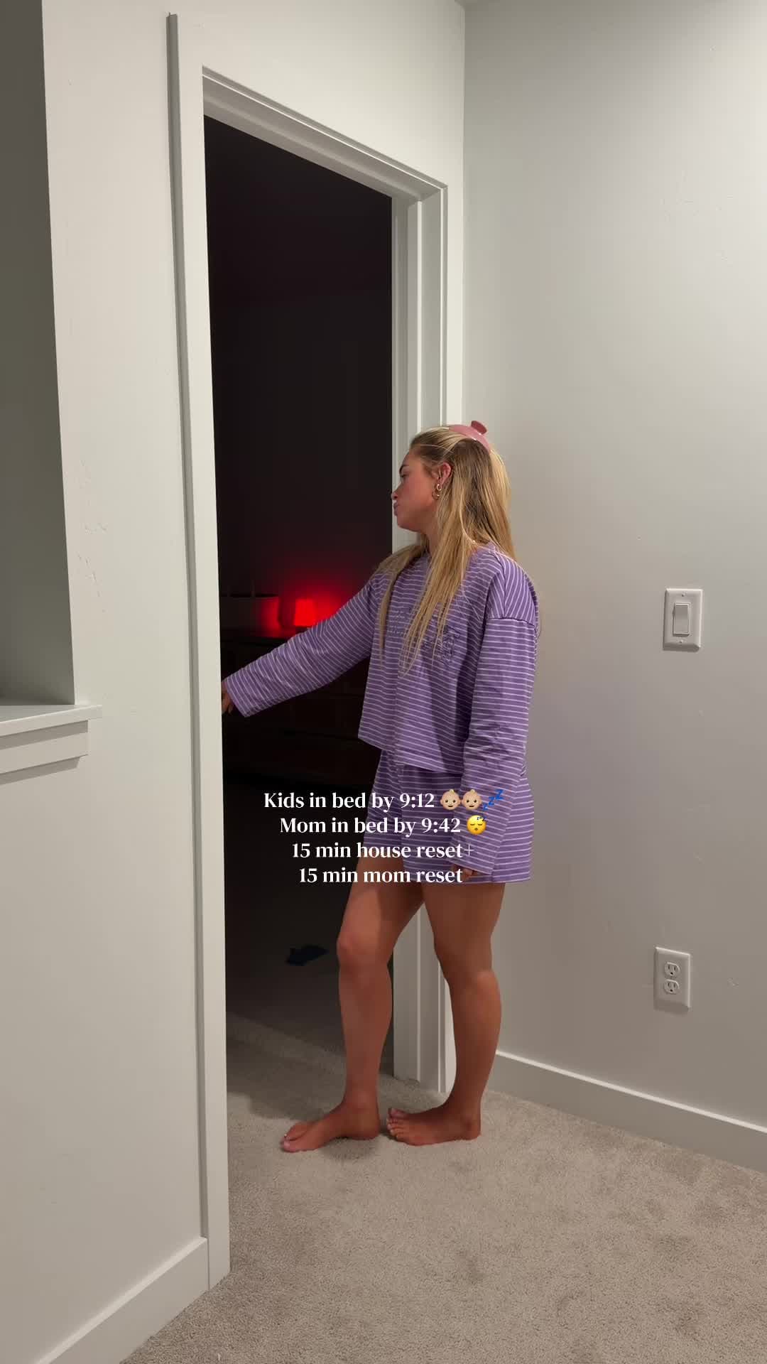 anyone else’s kids pull the “i don’t feel good” or “im hungry” RIGHT when it’s time to go to bed?? 🤣💗 Set the timer!!