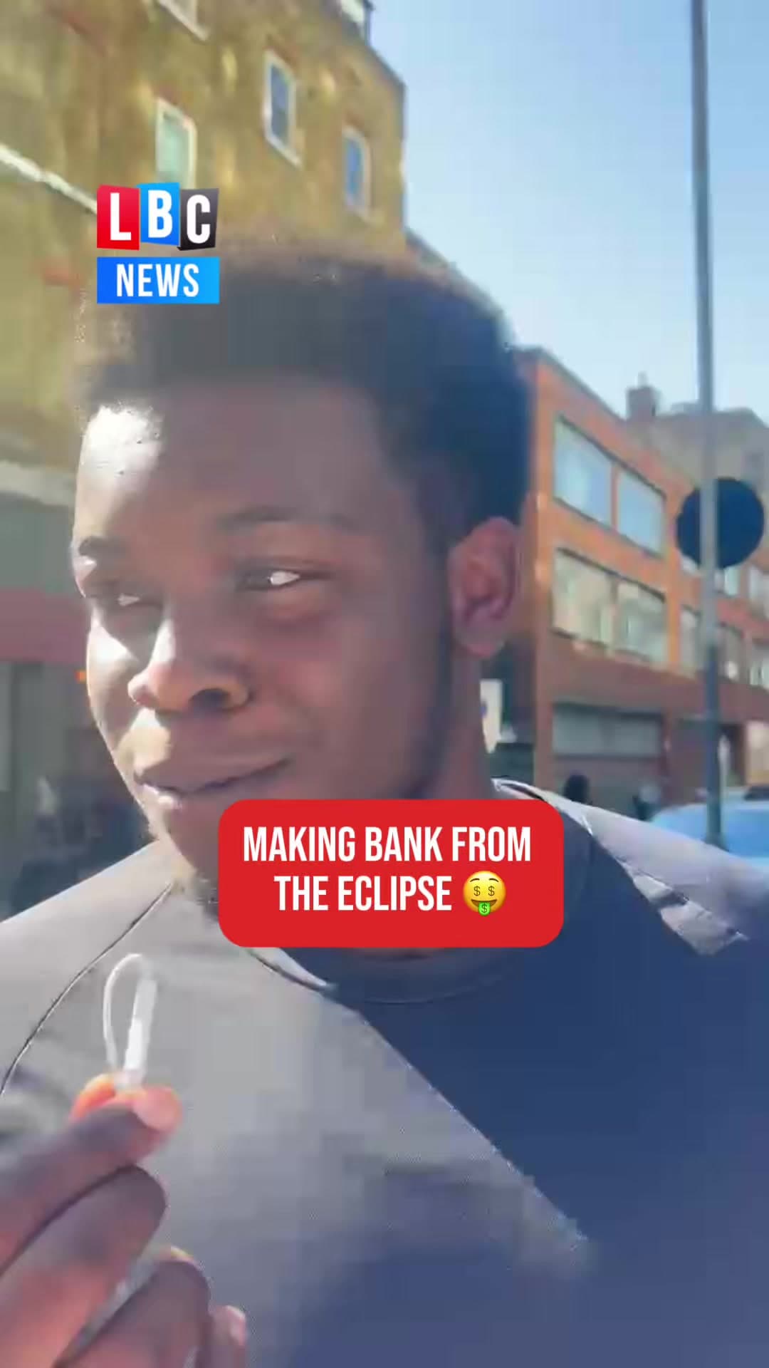 Emmanuel’s turned the eclipse into a business opportunity! #eclipse #solareclipse #london #entrepreneur #fyp