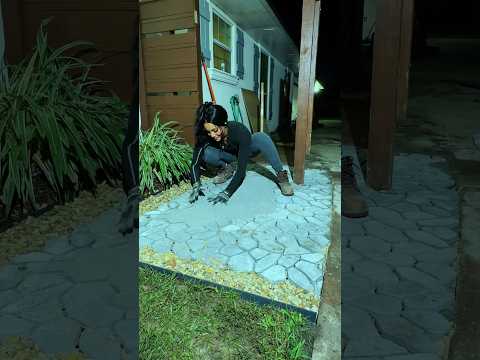 DIY walkway that anyone can do.. #diy